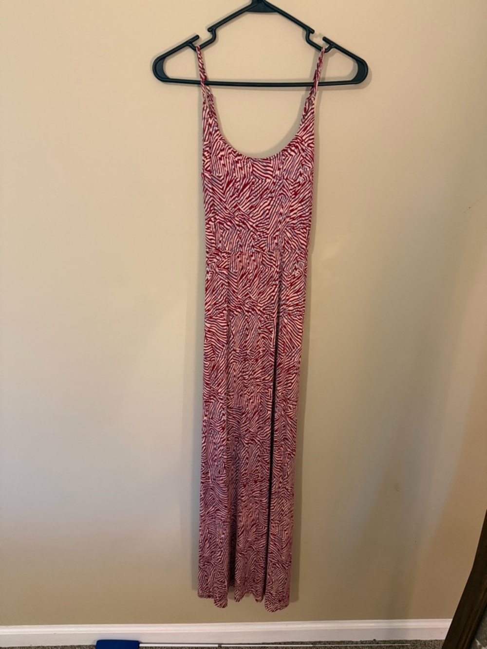 LASCANA Sleeveless Red Patterned Maxi Dress - Picture 6 of 6